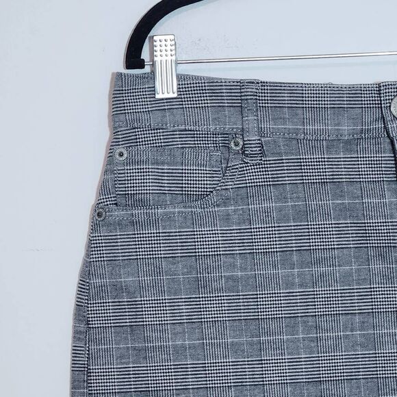 American Eagle Black and White Plaid Mini Skirt Size 14 Preppy Plaid Skirt - Picture 5 of 10